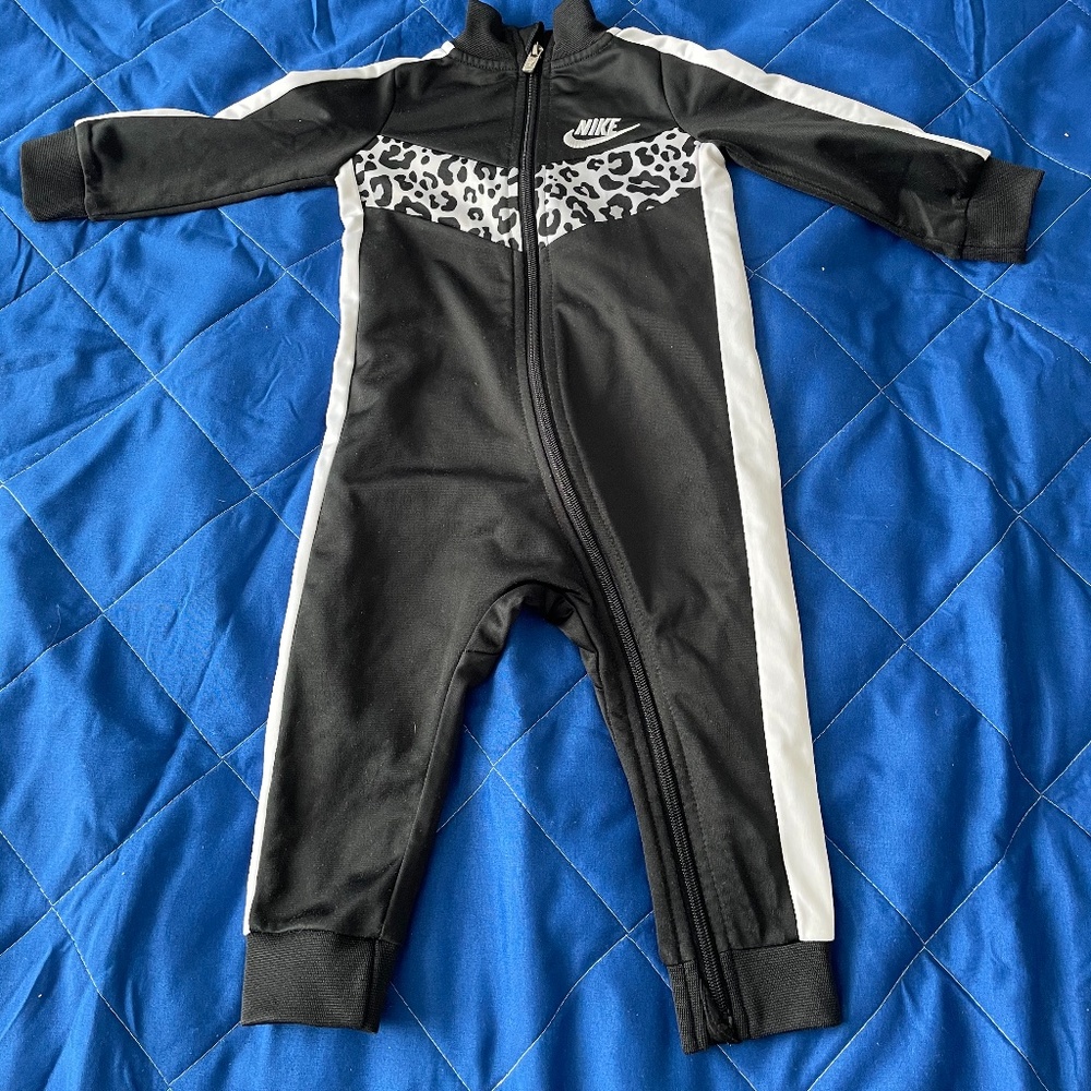 Nike jumpsuit baby